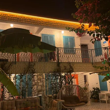 Homestay Lotus Butik